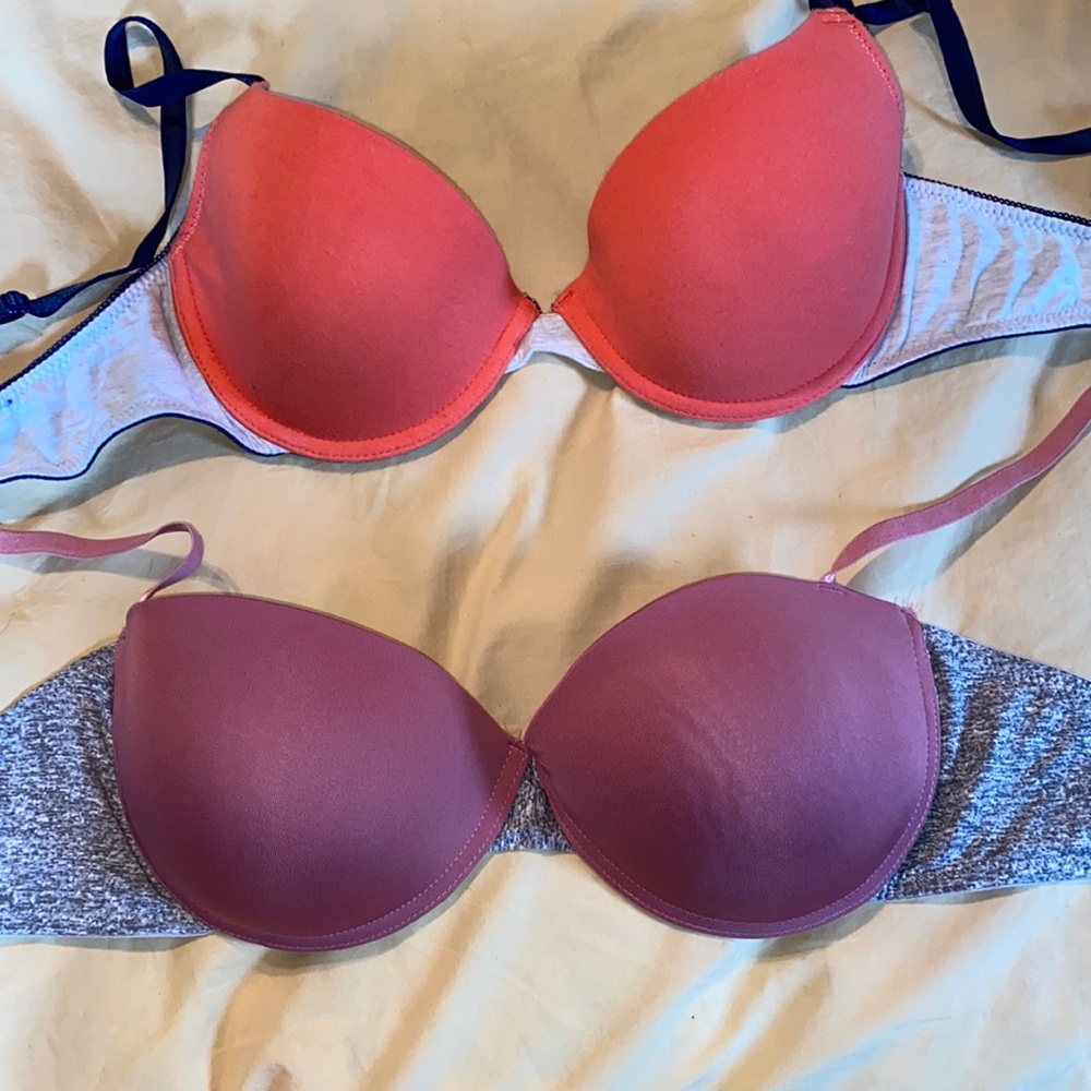 2 Joe Boxer bras